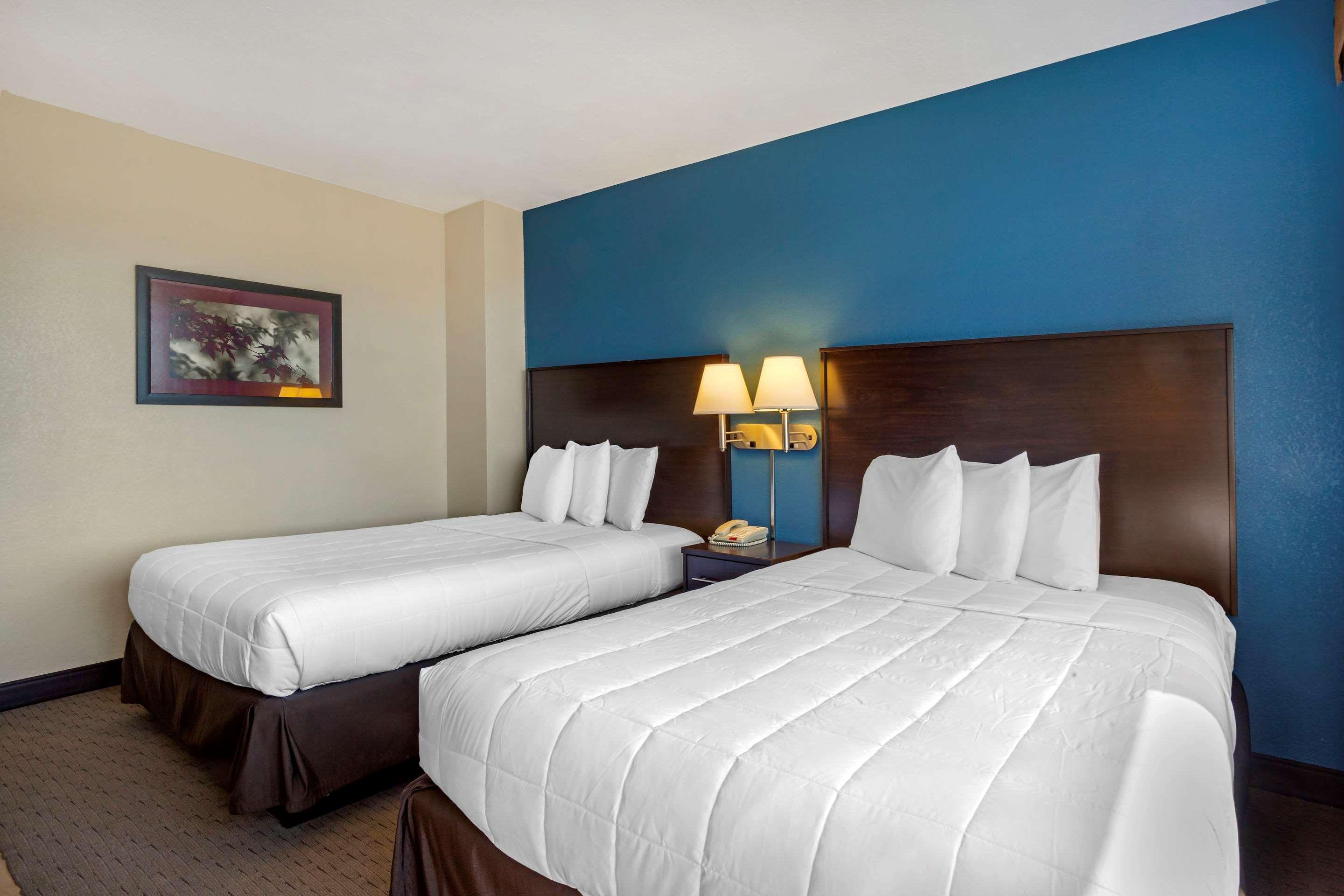 The Capitol Hotel Хартфорд Екстериор снимка