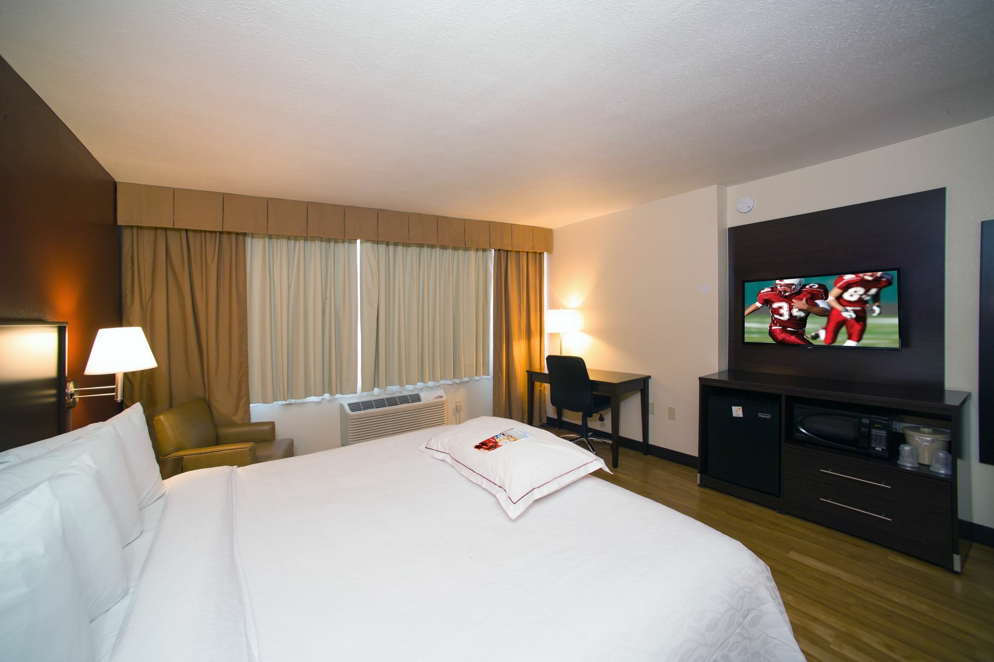 The Capitol Hotel Хартфорд Екстериор снимка